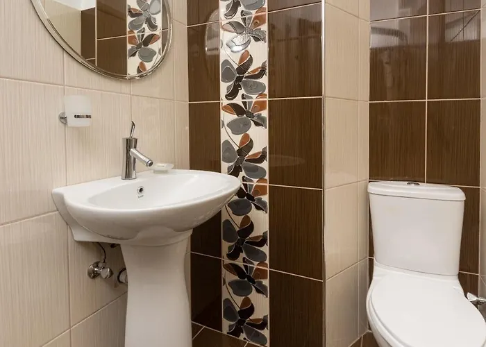 Depis Place & Naxos *