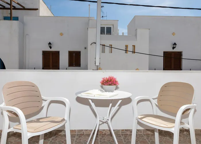 Depis Place & Naxos Apartment *