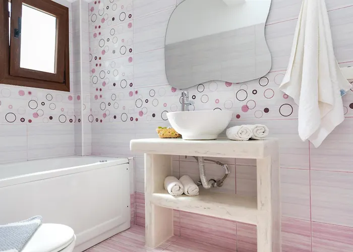 Depis Place & Naxos * Naxos City